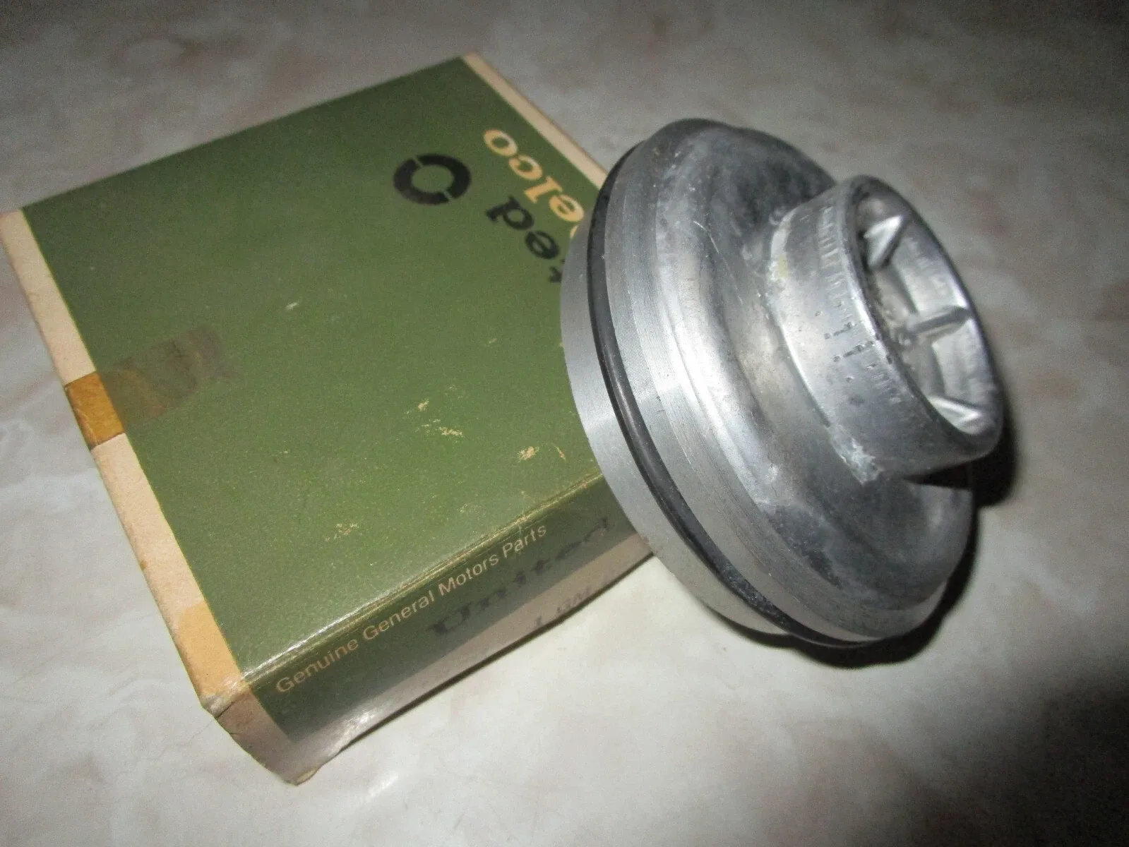 1976-1978 Buick/Pontiac & 1978 Cadillac Automatic Transmission Servo Cover MPN 8628938 image 3