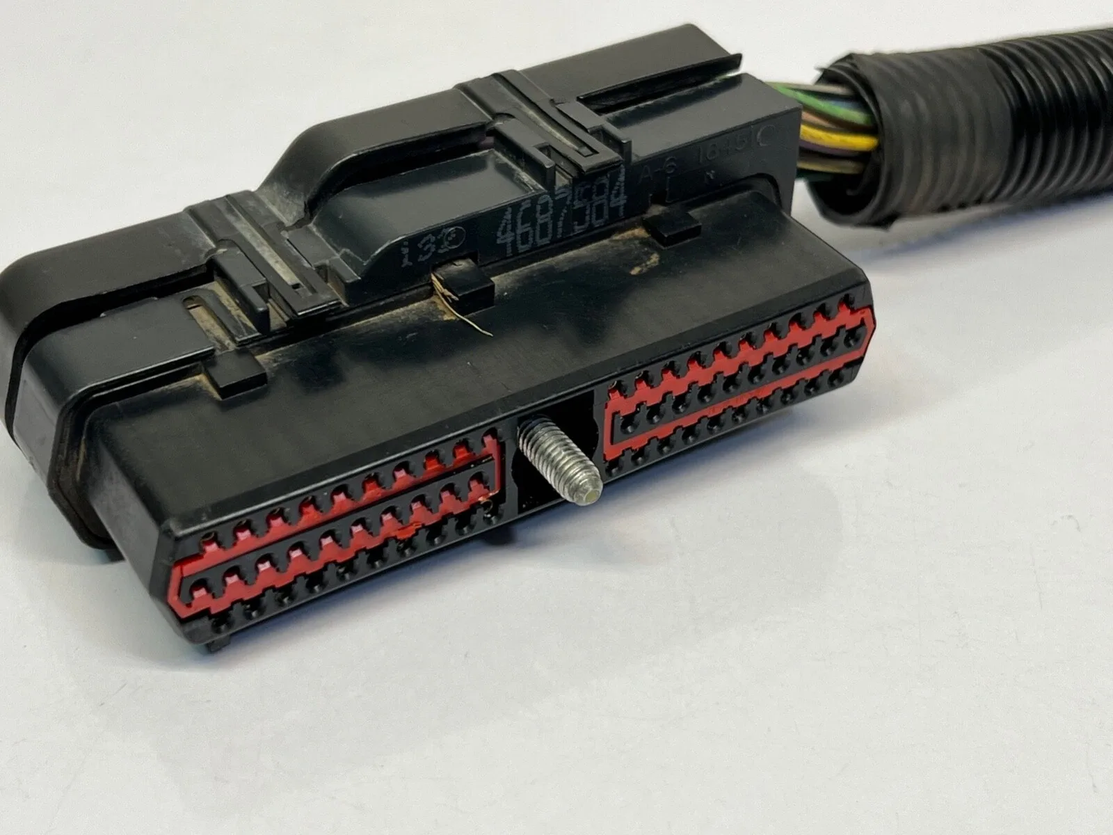 1993 Dodge Dynasty TCU Wiring Harness Plug Connector 4686606 image 2