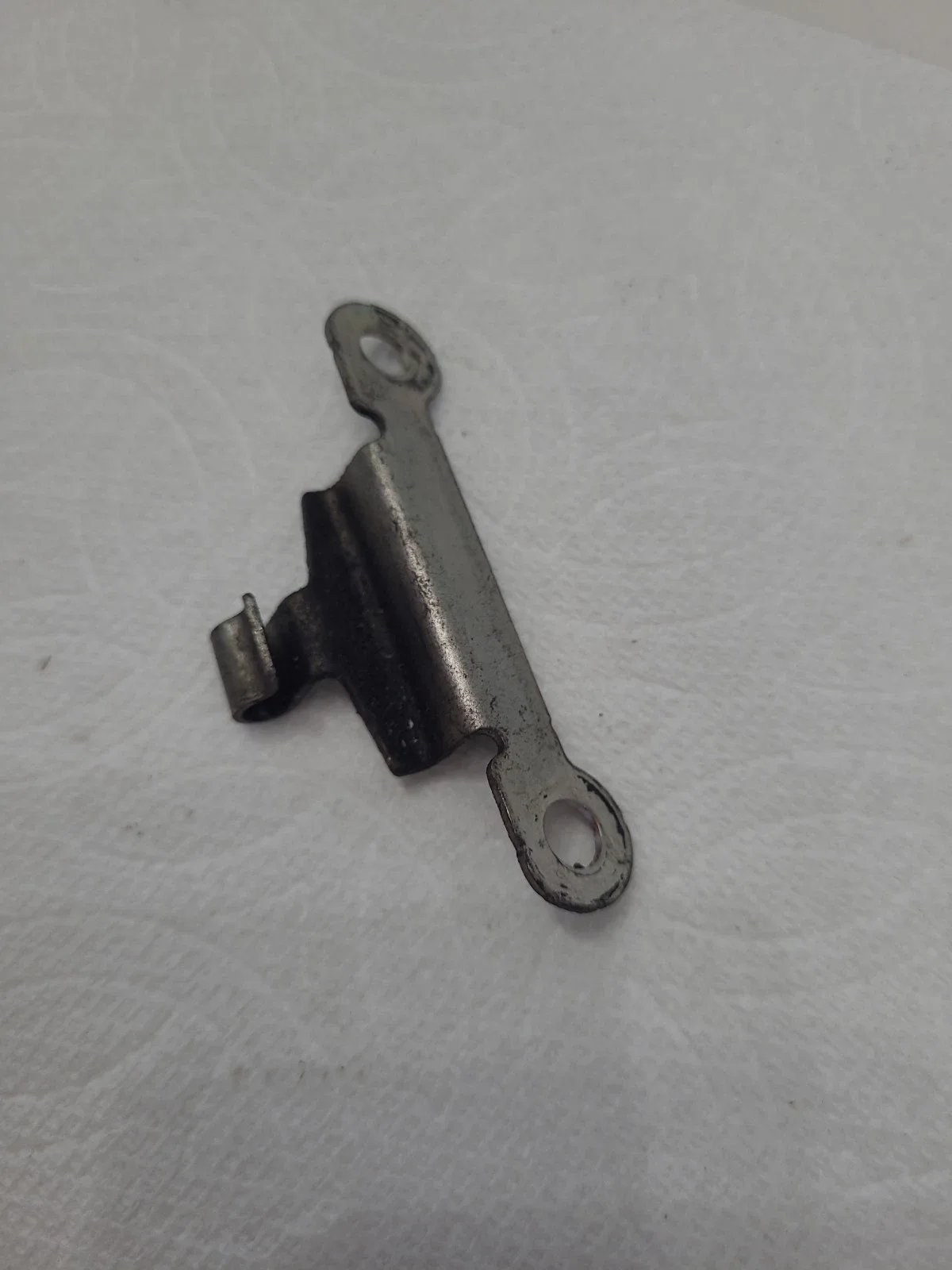 08-16 370Z G37 Q60 VQ37VHR A/T TRANSMISSION FLUID OIL PAN CABLE MOUNTING BRACKET