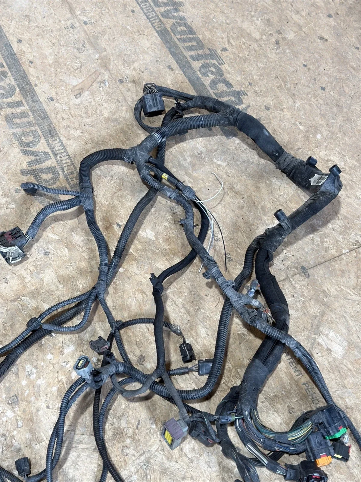 2004 Dodge Ram 2500/3500 5.7L 2WD Transmission Wire Harness - 56051958AE image 4