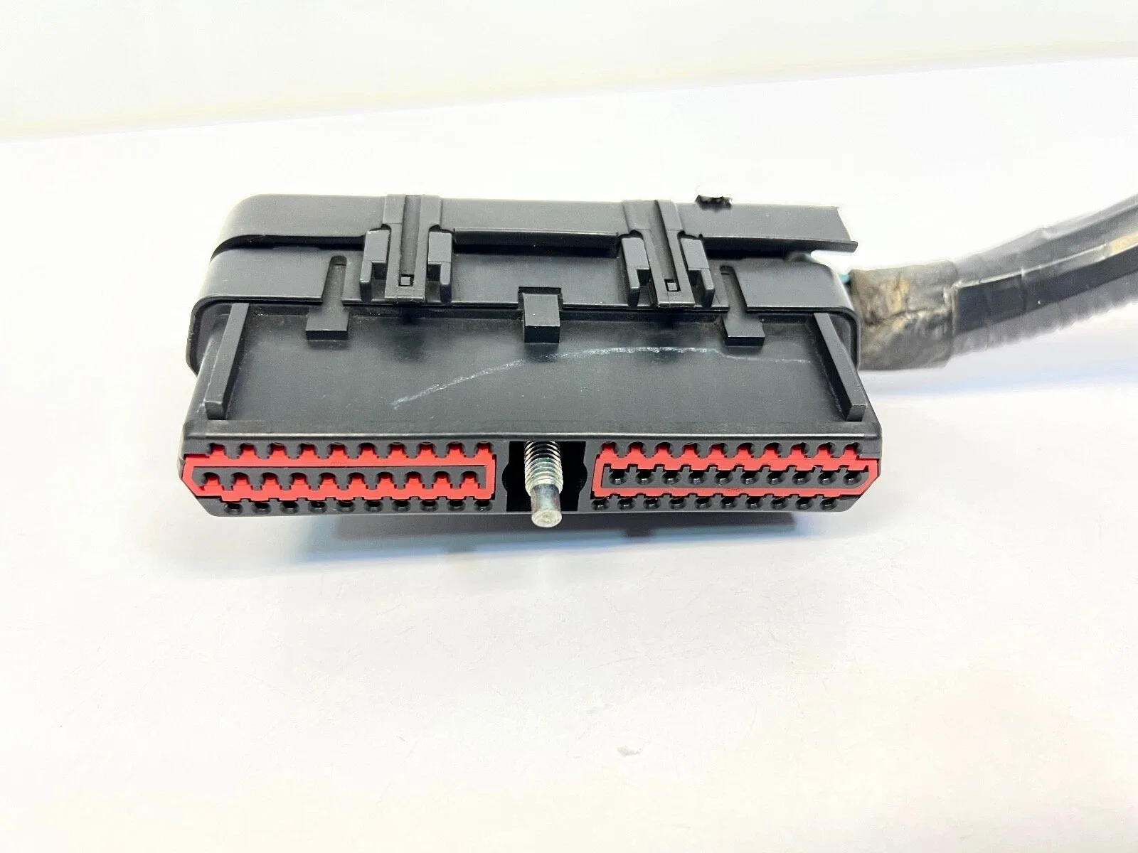2003 Chrysler Town & Country 3.8L TCU Wiring Harness Plug Connector P04727721AE image 2