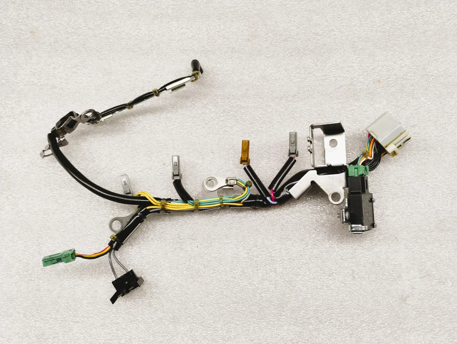 2012 Nissan Versa JF015E RE0F11A Wire Harness (MPN: K212989)