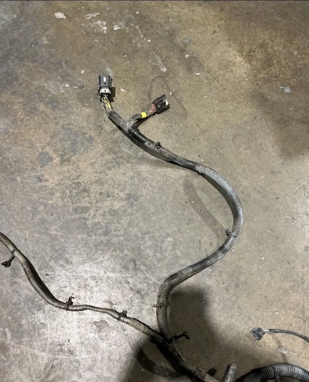 2011 Dodge Ram 3500/4500/5500 Chassis Cab Transmission Wiring Harness 68048062AF image 3