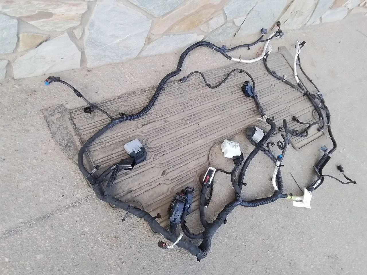 2024 SILVERDO 3500 TRANSMISSION WIRE HARNESS 4X4 DIESEL AUTO 85618134 image 3