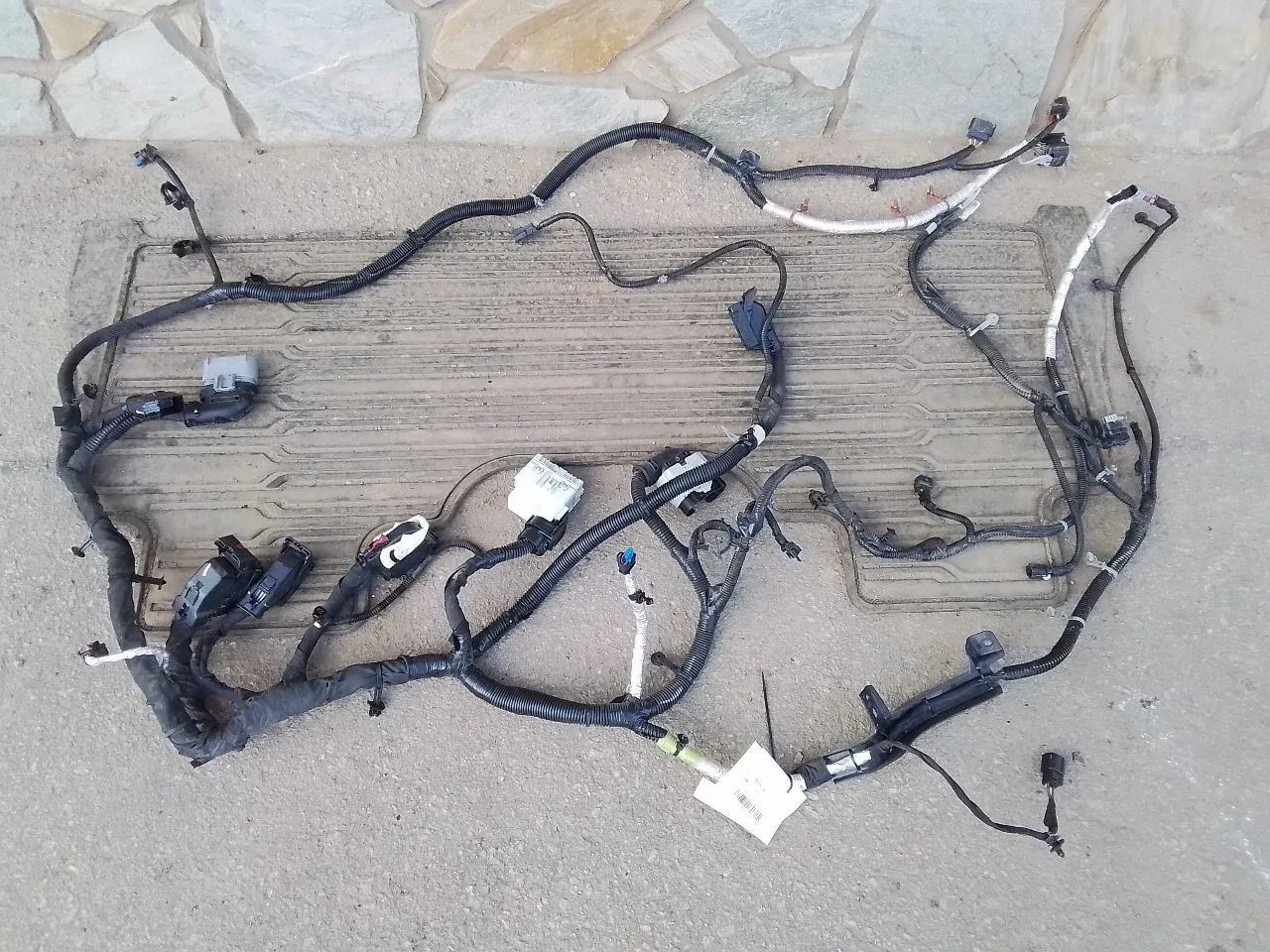 2024 SILVERDO 3500 TRANSMISSION WIRE HARNESS 4X4 DIESEL AUTO 85618134