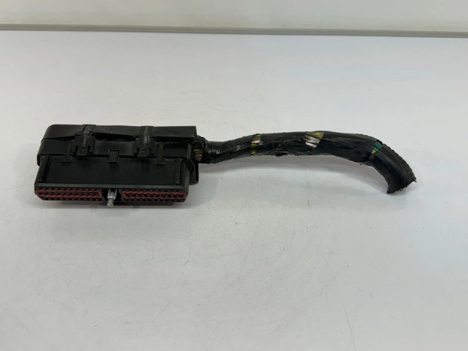 2002 Chrysler Town & Country TCU Wiring Harness Plug Connector P04686719AF