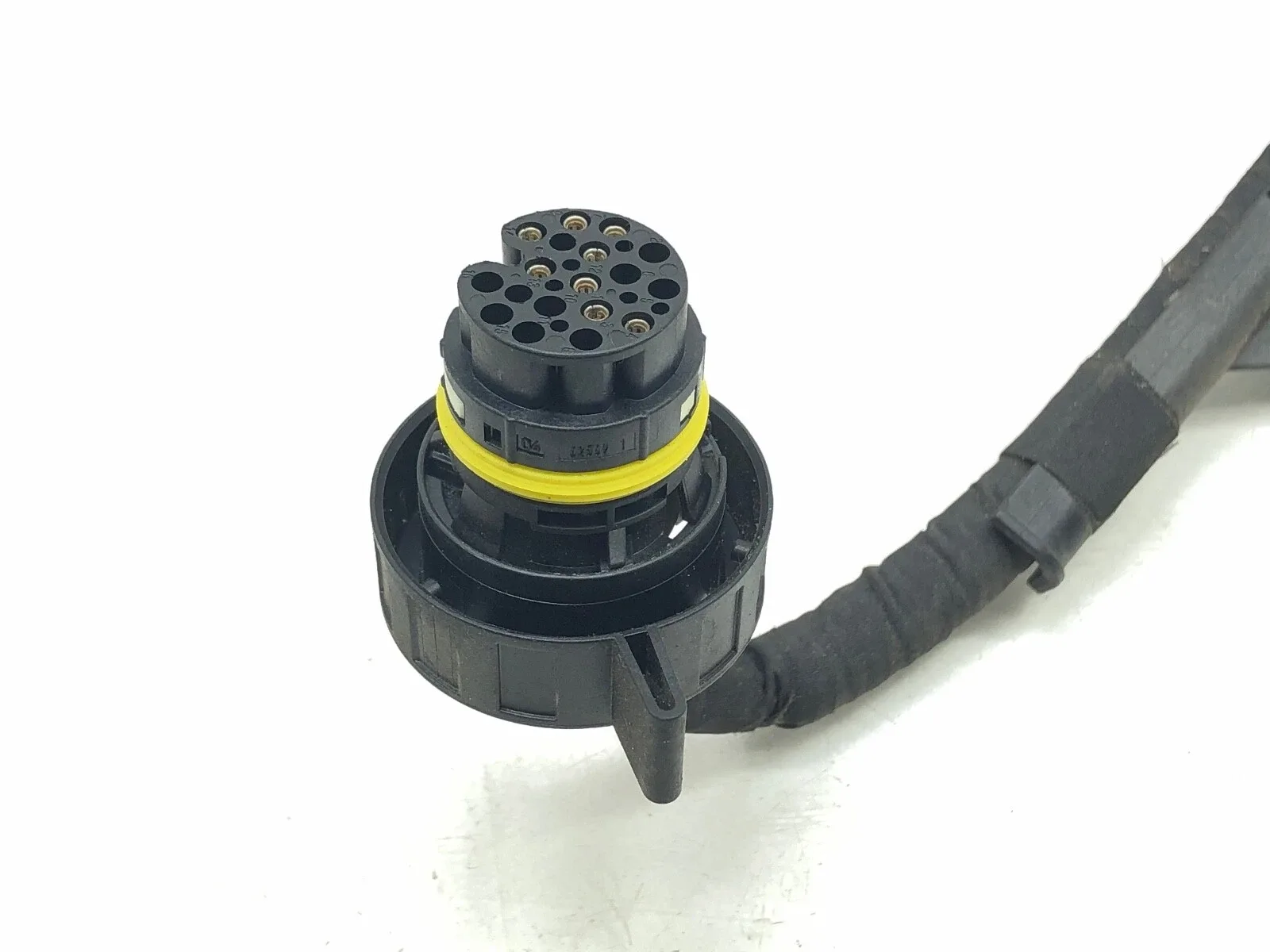 2017-2019 Jaguar XE RWD Transmission Wiring Harness - OEM image 3