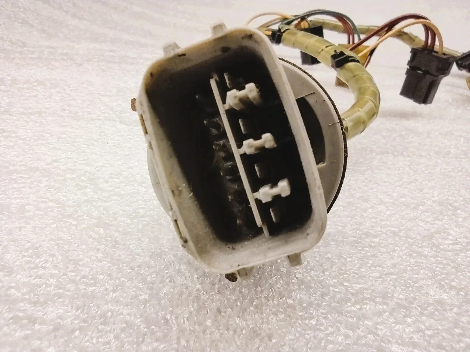 2000-2006 Hyundai Kia F5A51 Internal Wire Harness MPN 46308-39550 image 3