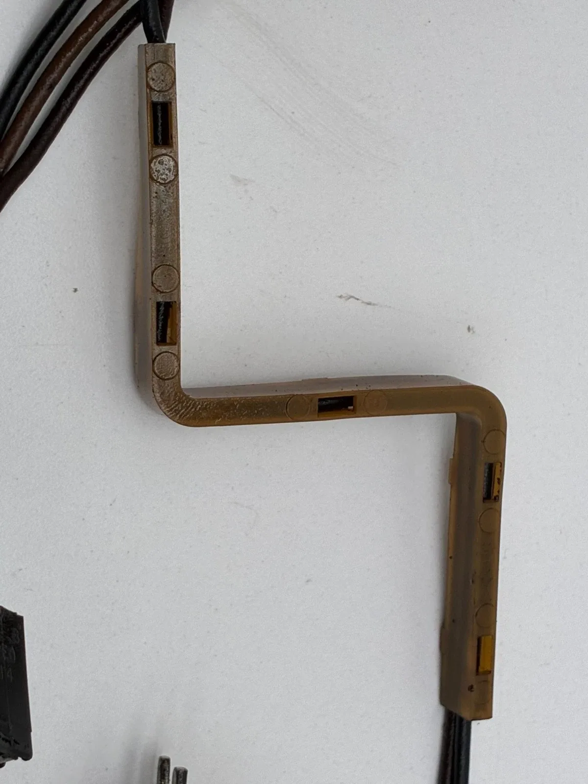 GM 700R4 Auxiliary Transmission Valve Body Wire Harness image 3