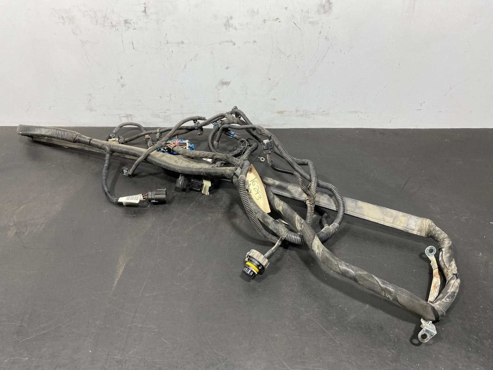 2008 Chevrolet Corvette C6 OEM Automatic Transmission Wiring Harness image 2