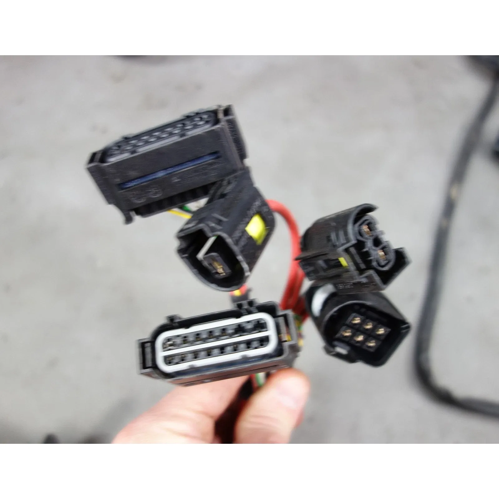 2012-2016 BMW F10 528i xDrive N20 Automatic Transmission Wiring Harness MPN 12537634064 image 2