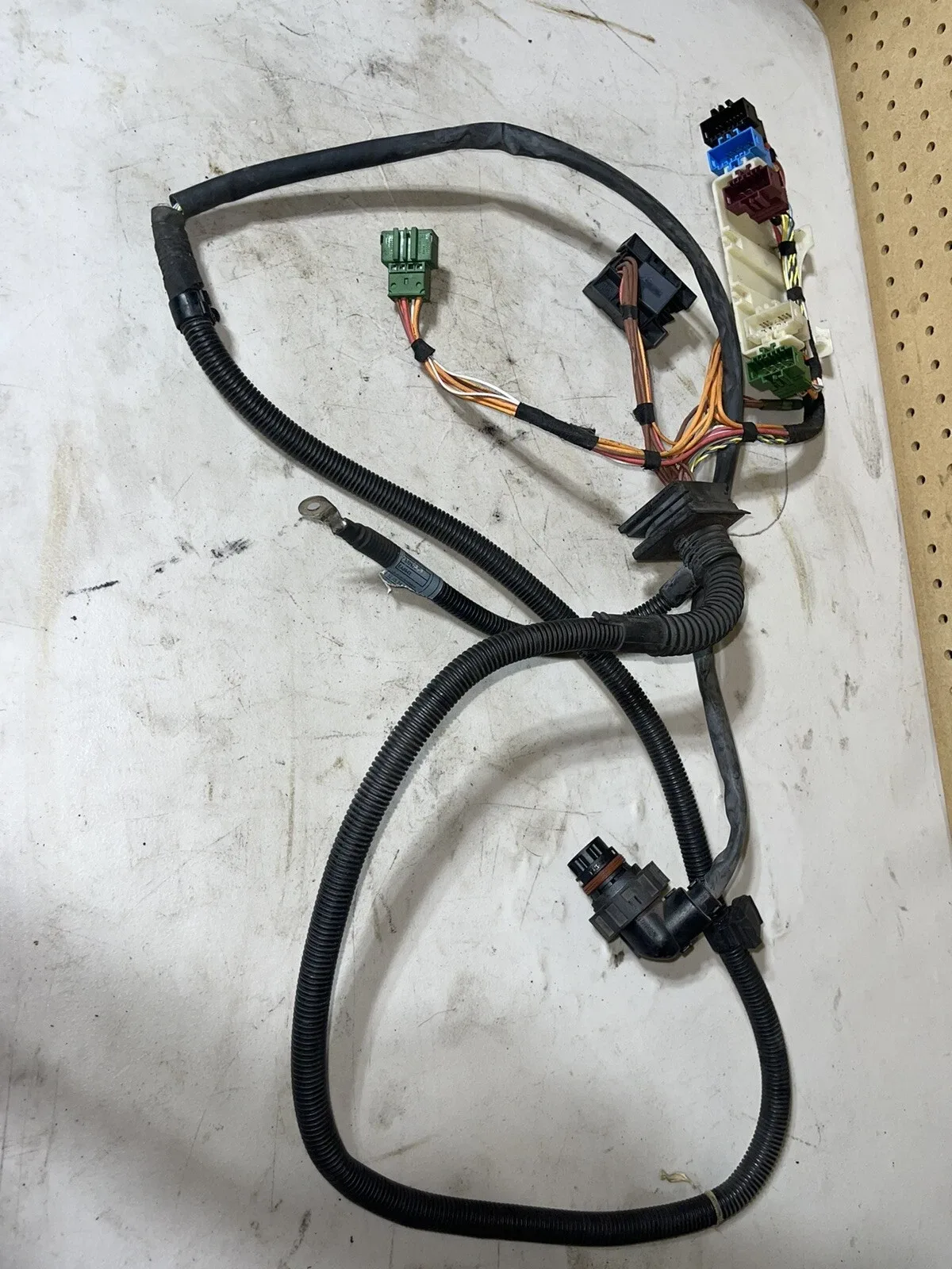 2009 BMW 328i / 328xi Engine & Transmission Wire Harness MPN 12537592925