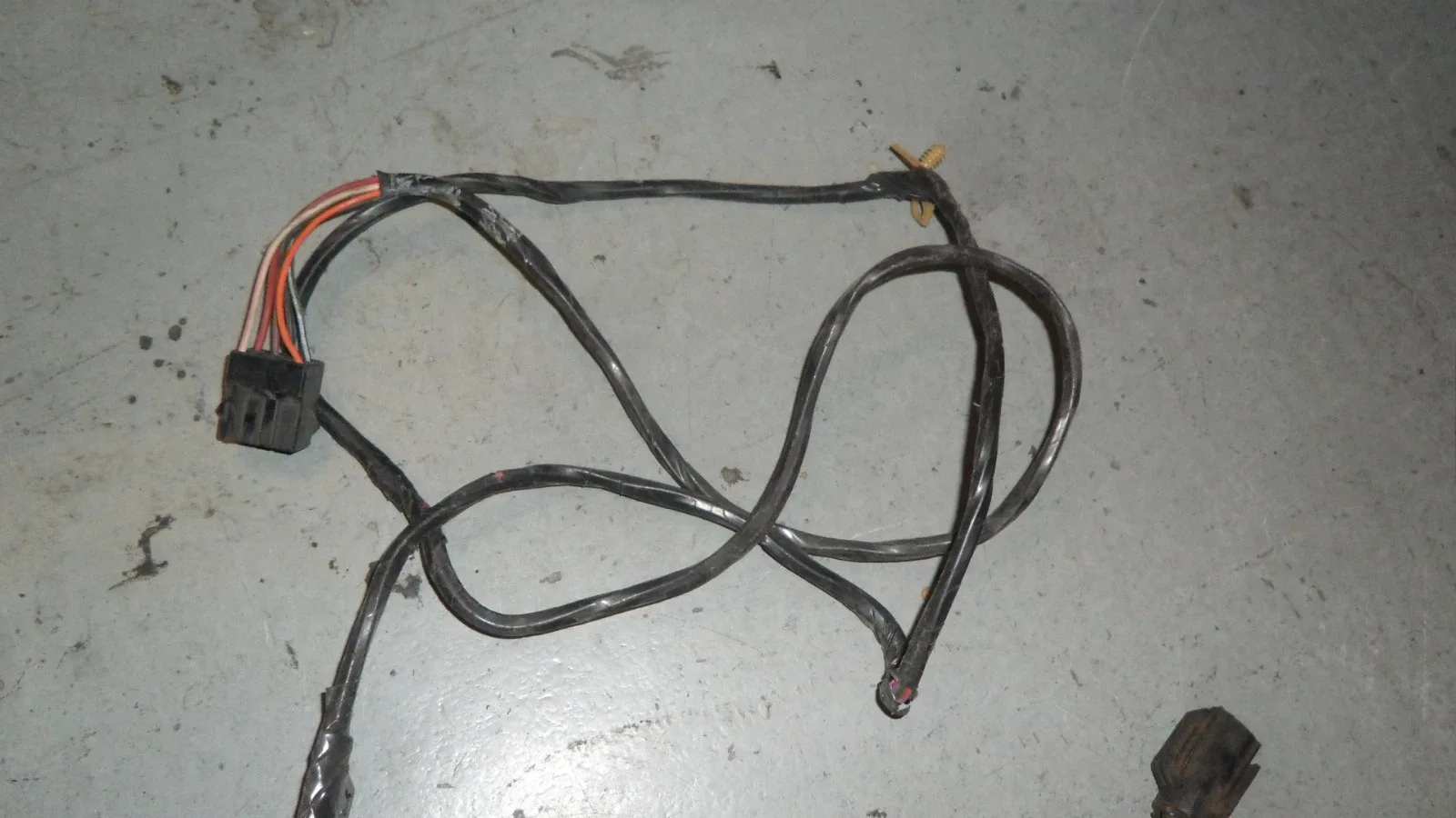 1987-1993 Ford Mustang 5.0/302 V8 AOD Transmission Wiring Harness image 4
