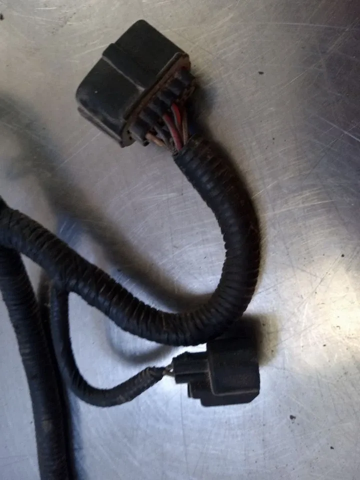 2002 Ford Mustang 4R70W Transmission Wiring Harness — Ford Part 658 image 3