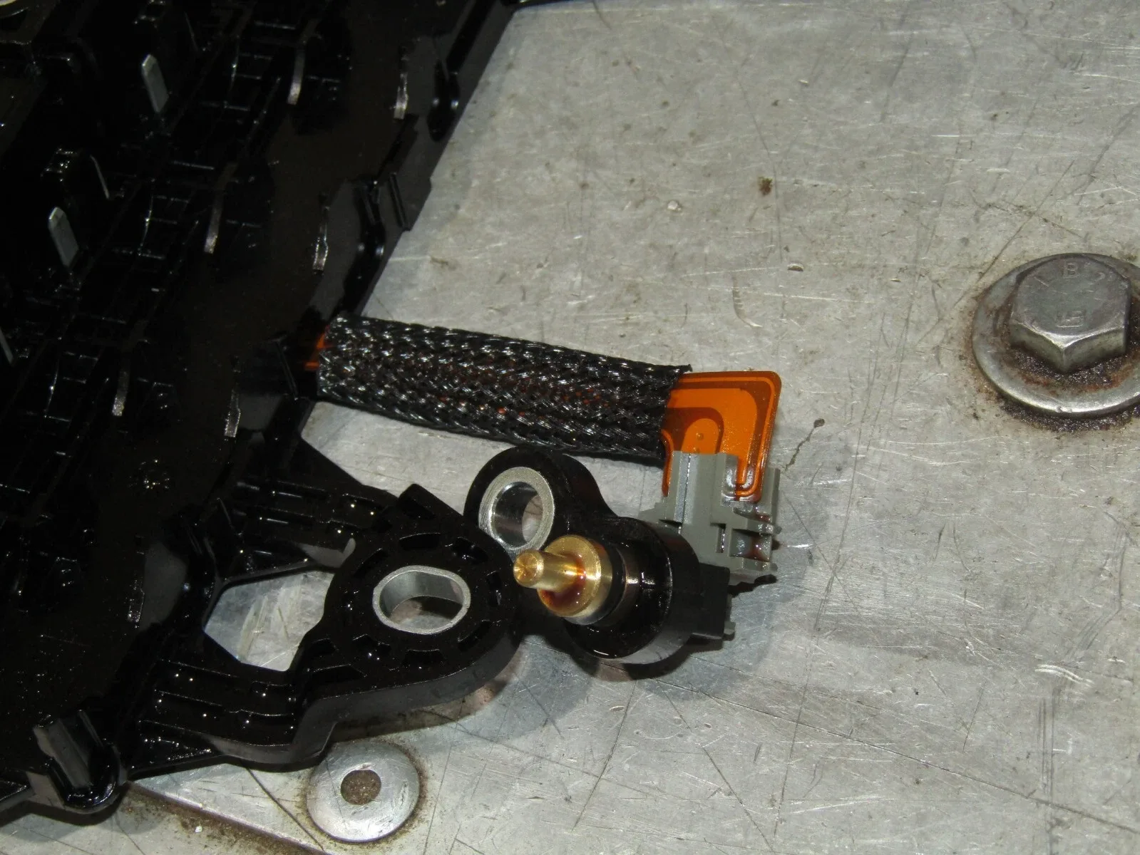 2010-2013 Hyundai Tucson 2.4L OEM transmission solenoid wiring harness 11 12 13 image 3