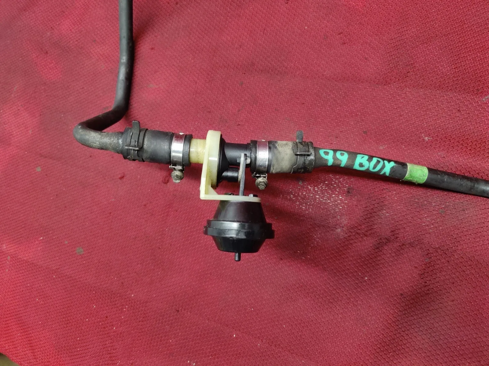 PORSCHE BOXSTER CAYMAN AUTO AUTOMATIC TRANSMISSION OIL COOLER LINE HOSE VALVE image 4