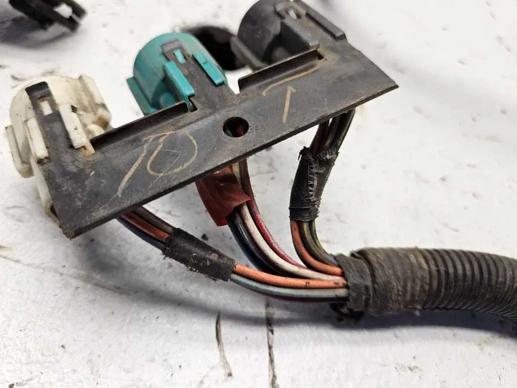 1989-1991 Ford F250 E4OD Transmission Wiring Harness 658 image 3