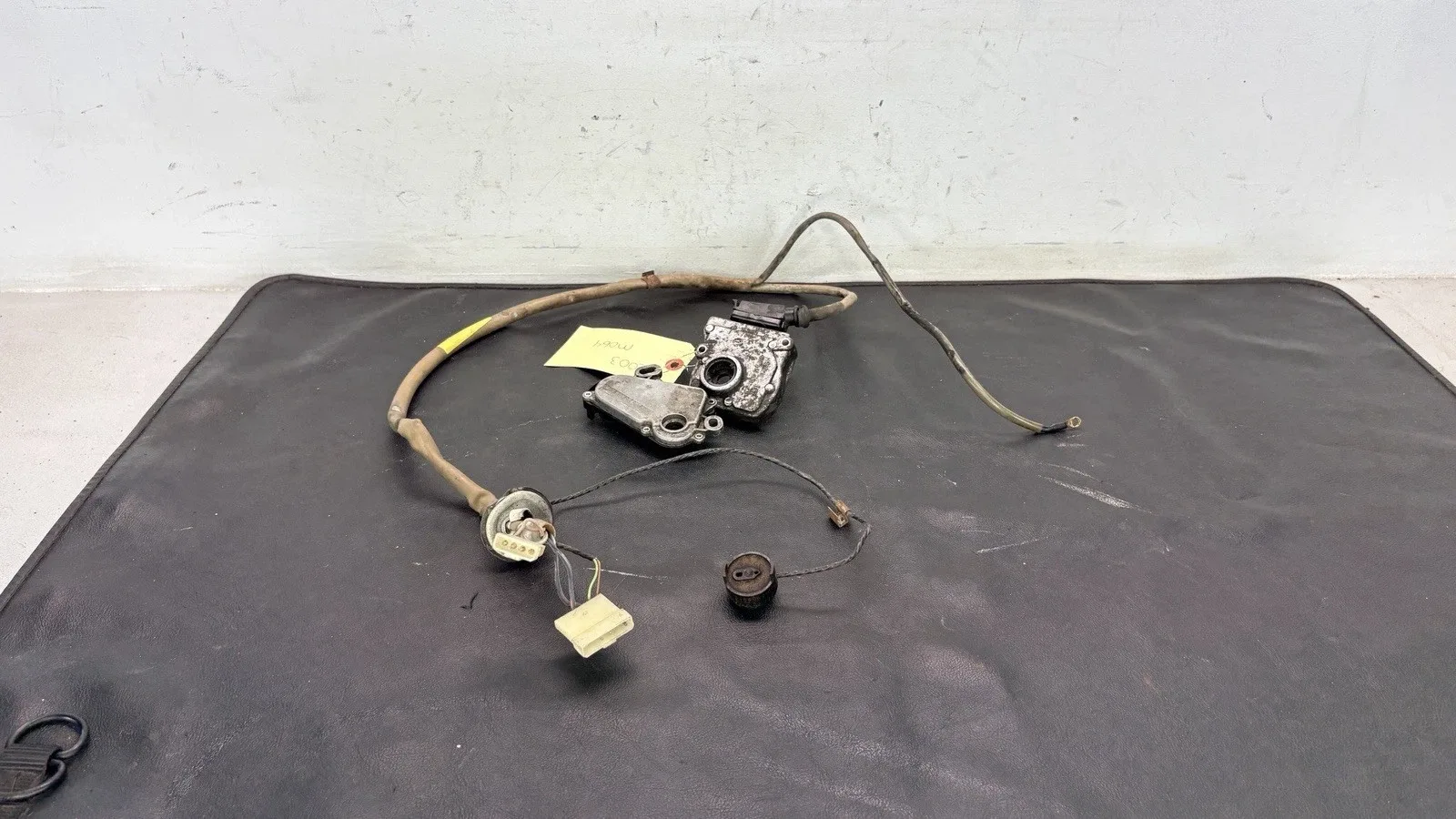1983-1984 Porsche 928 Automatic Transmission Neutral Safety Switch with Wiring Harness