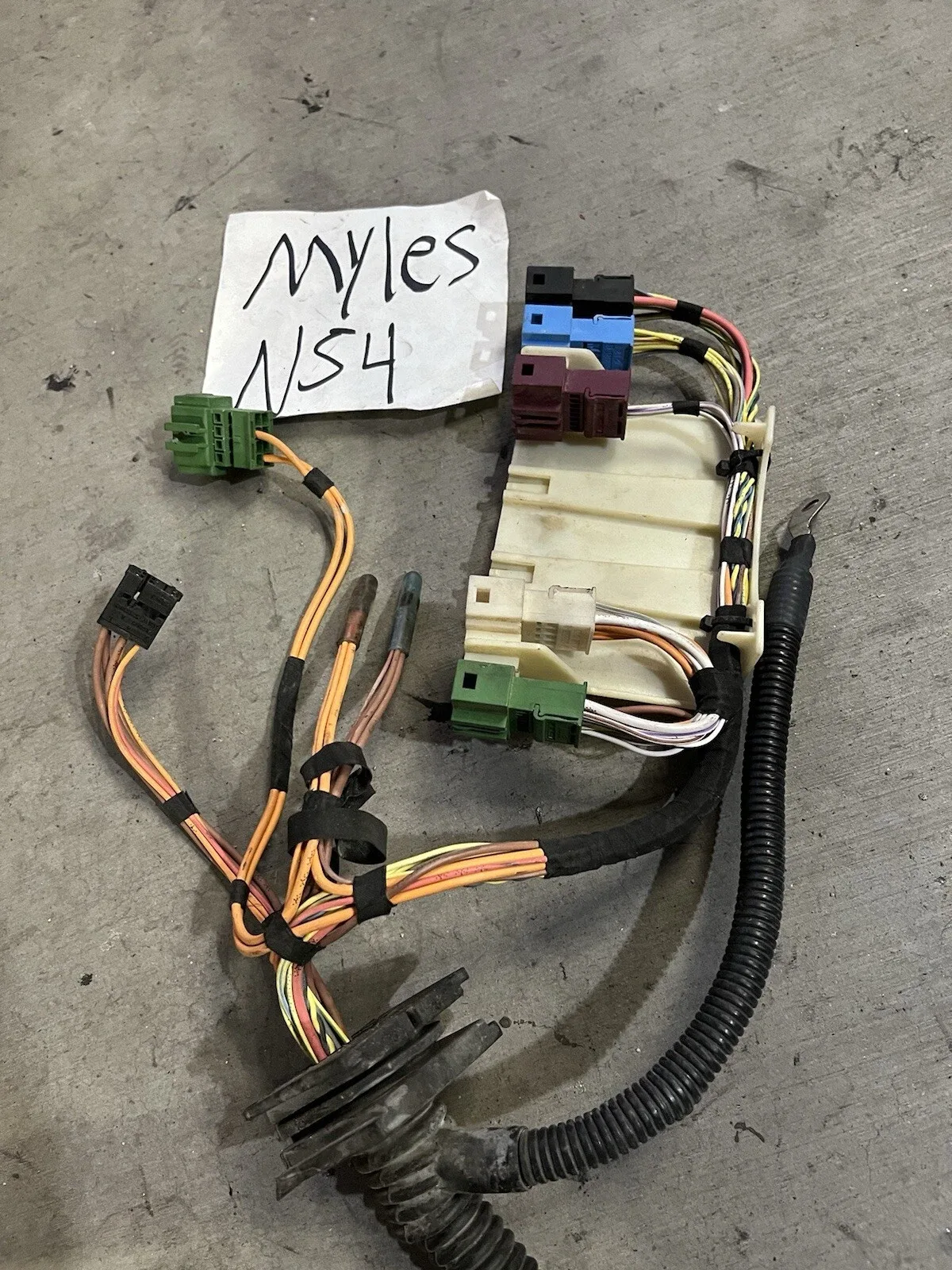 BMW 335i N54 E90/E92/E93 Automatic Transmission Engine Wiring Harness - Genuine OEM image 2
