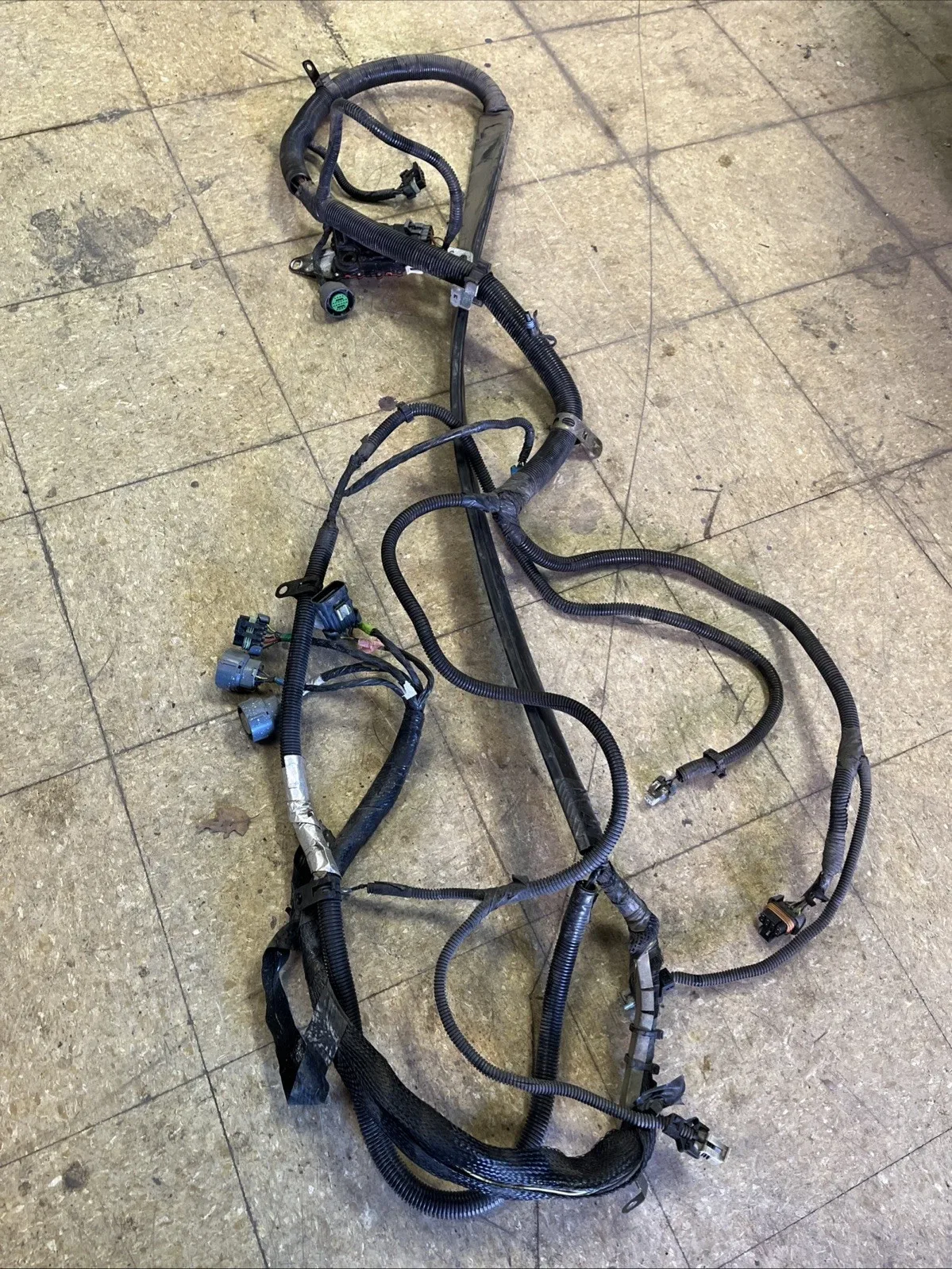 97-04 CORVETTE C5 OEM TRANSMISSION TUNNEL WIRING HARNESS A/T USED
