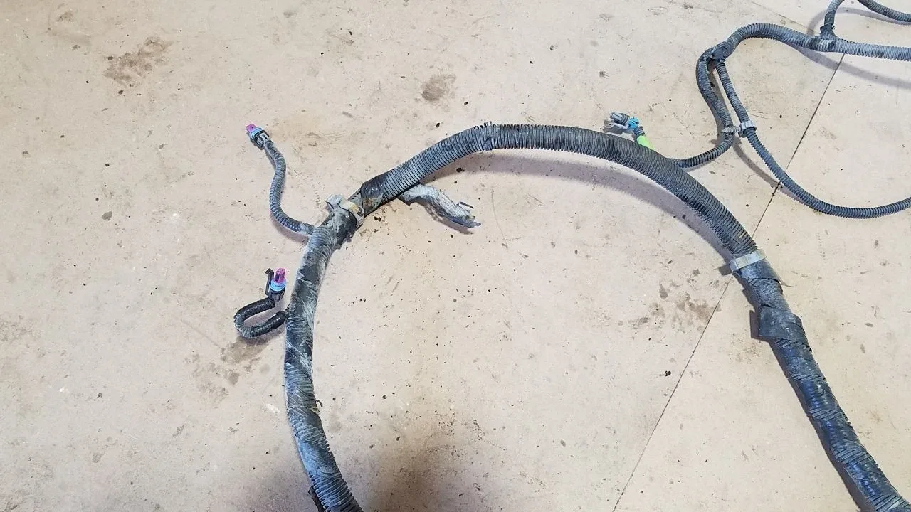 2005 Chevrolet Silverado 3500 Allison M74 Automatic Transmission Wire Harness – Part 658 image 4