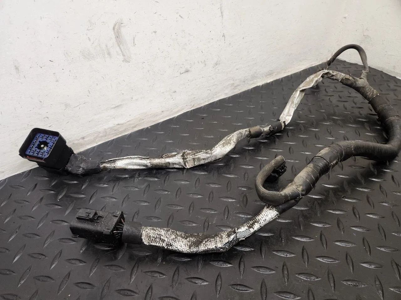 2004-2006 Ford E450SD Lower Transmission Wire Harness 4C2Z-7C078-AA image 2