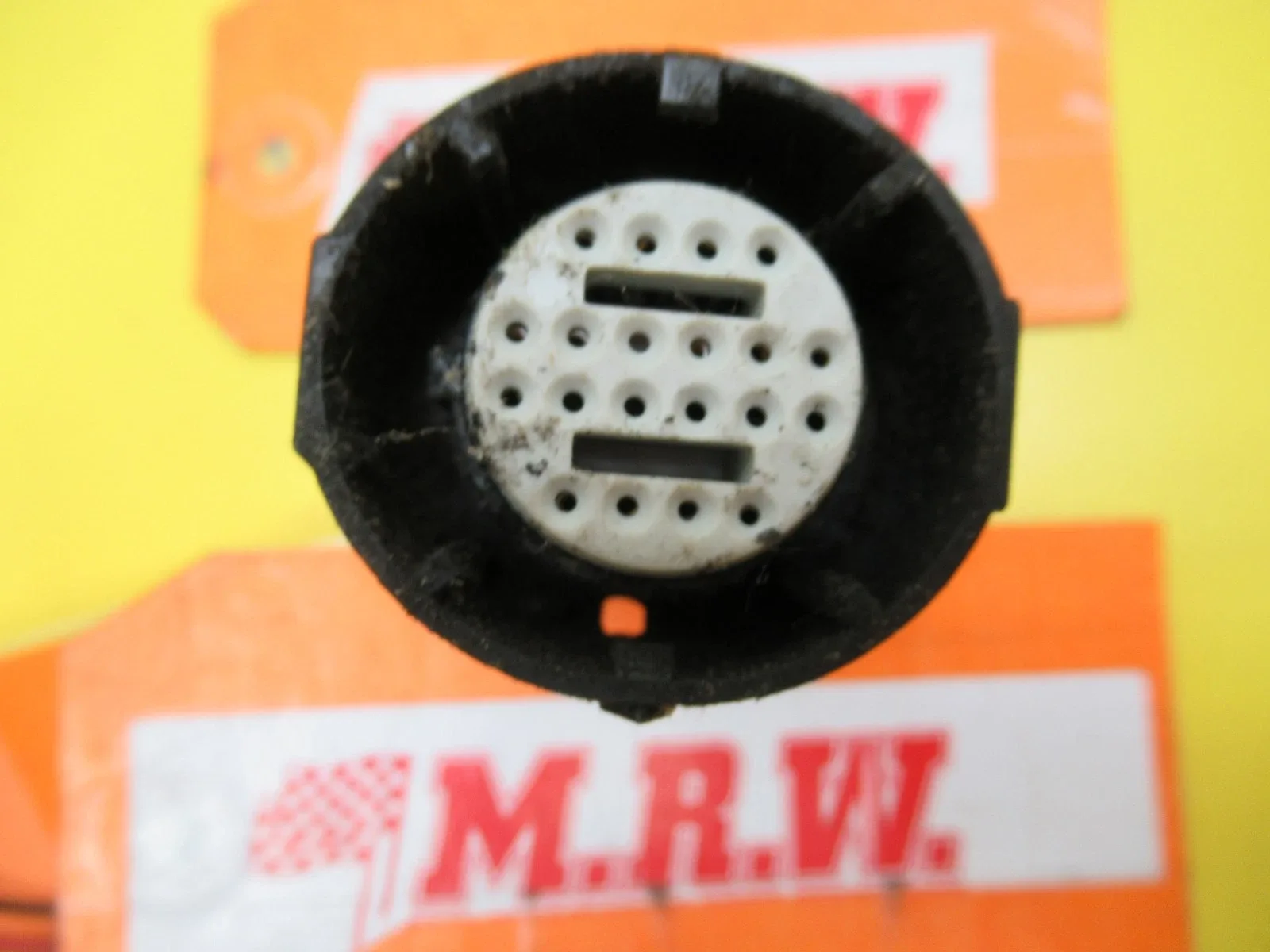 Automatic Transmission Sensor Wire Plug Connector Harness 24235553 for Saturn Ion / GM 2.2L