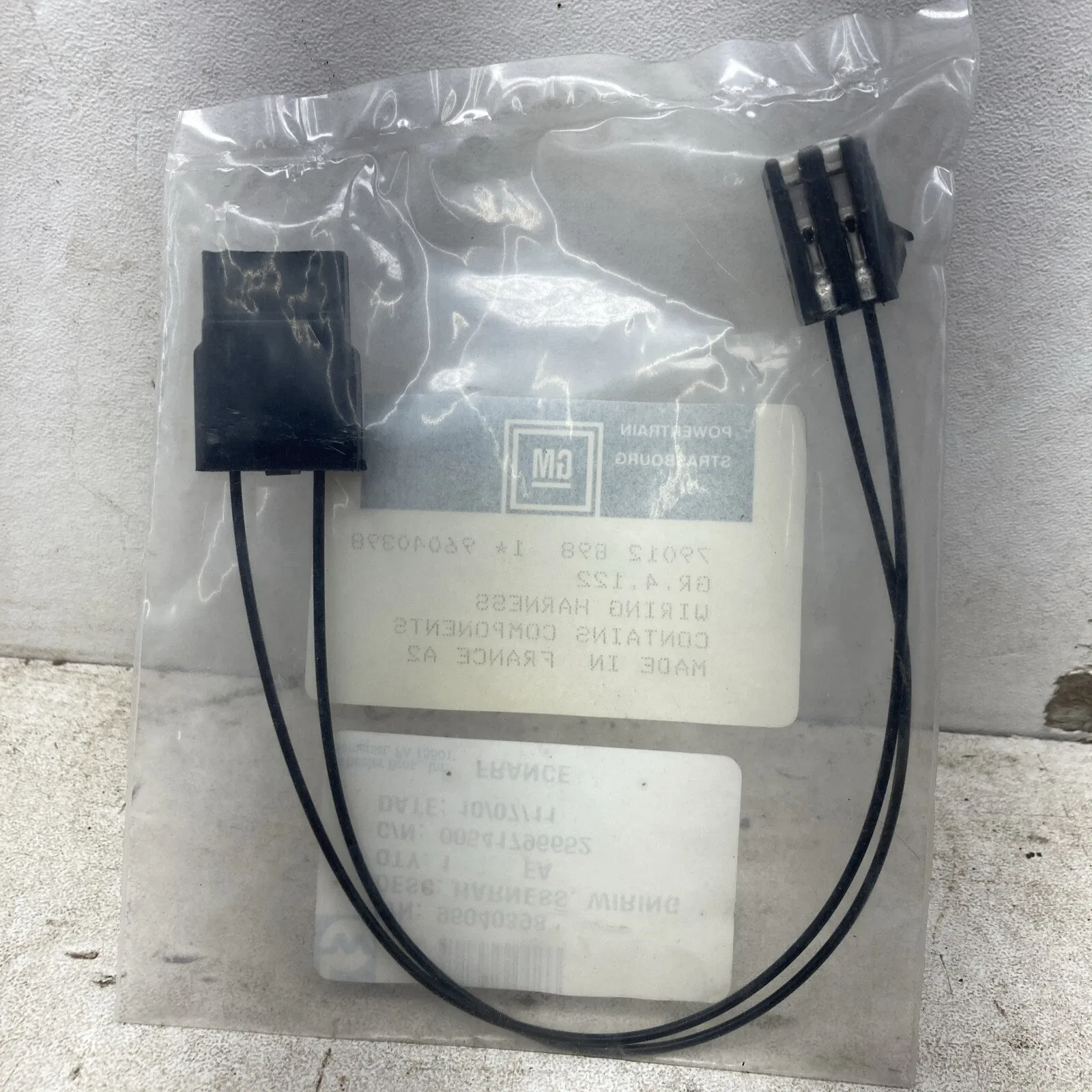 GM Torque Converter Clutch Wiring Harness 96040398 image 3