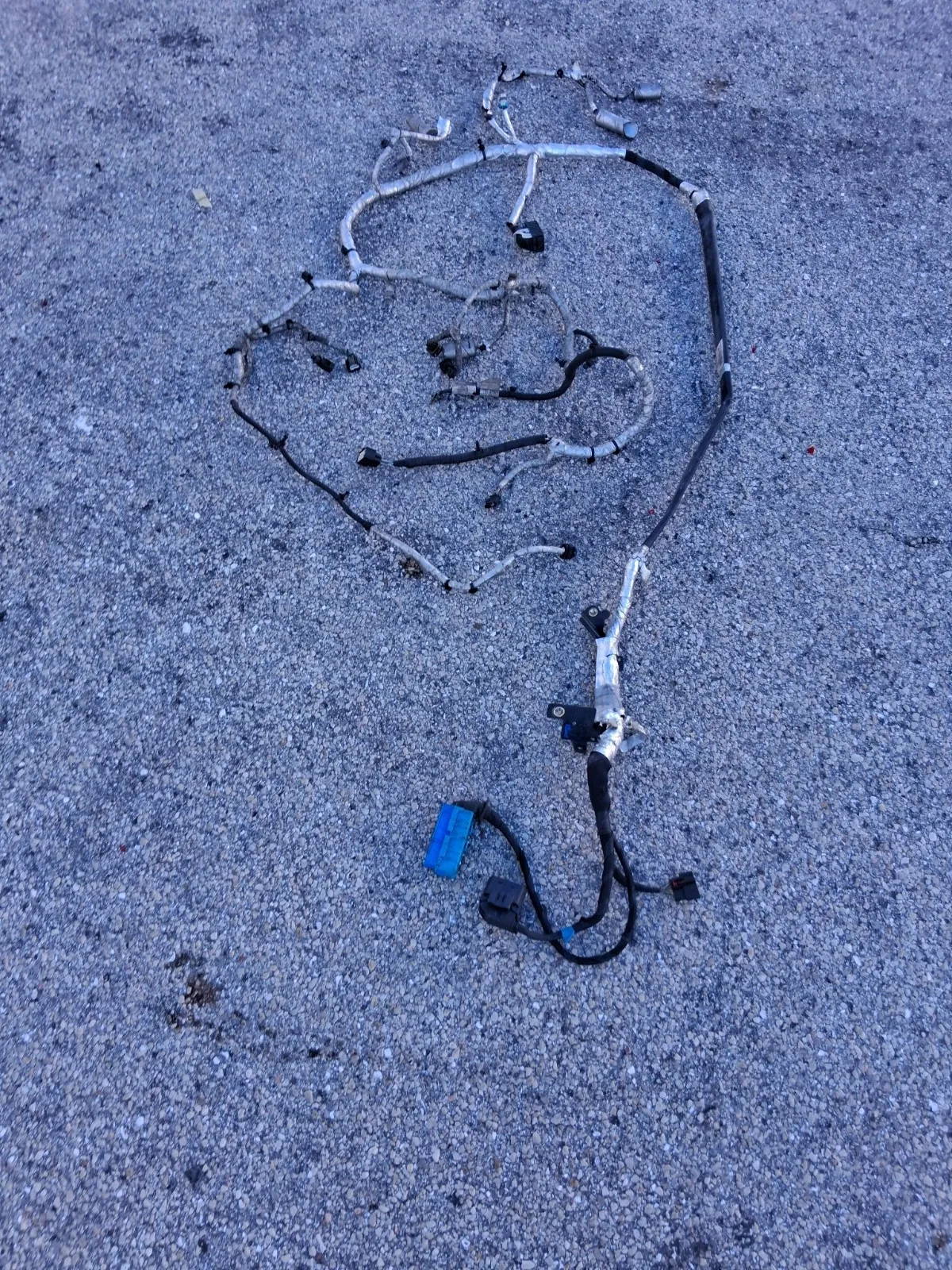 2015-2016 Chevrolet Corvette C7 Z06 7-Speed Manual Transmission Wire Harness — MPN 84090872 image 2
