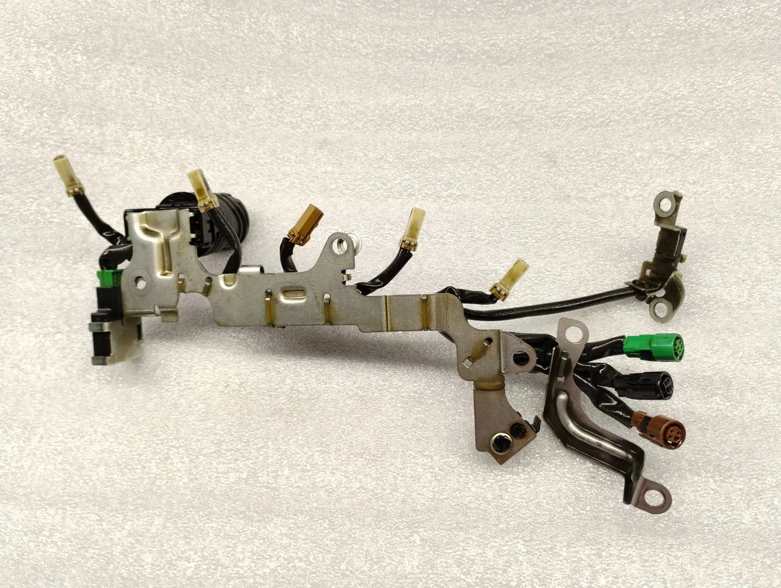 Nissan Kicks / Versa JF020E (RE0F12A) Terminal Case Connector Wire Harness — K212989D image 3