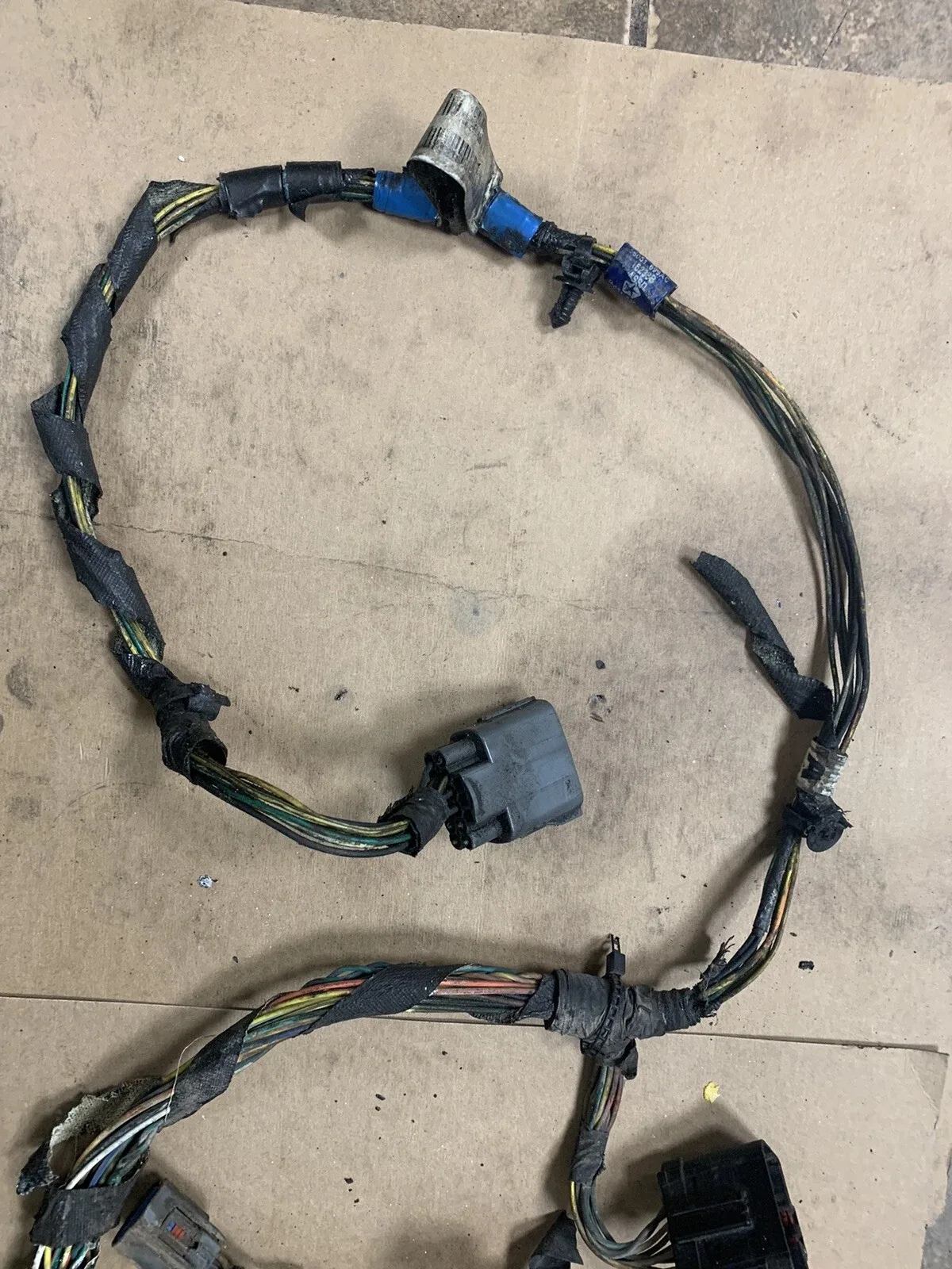 48RE Wire Harness for Ram 2500 5.9L Cummins image 3