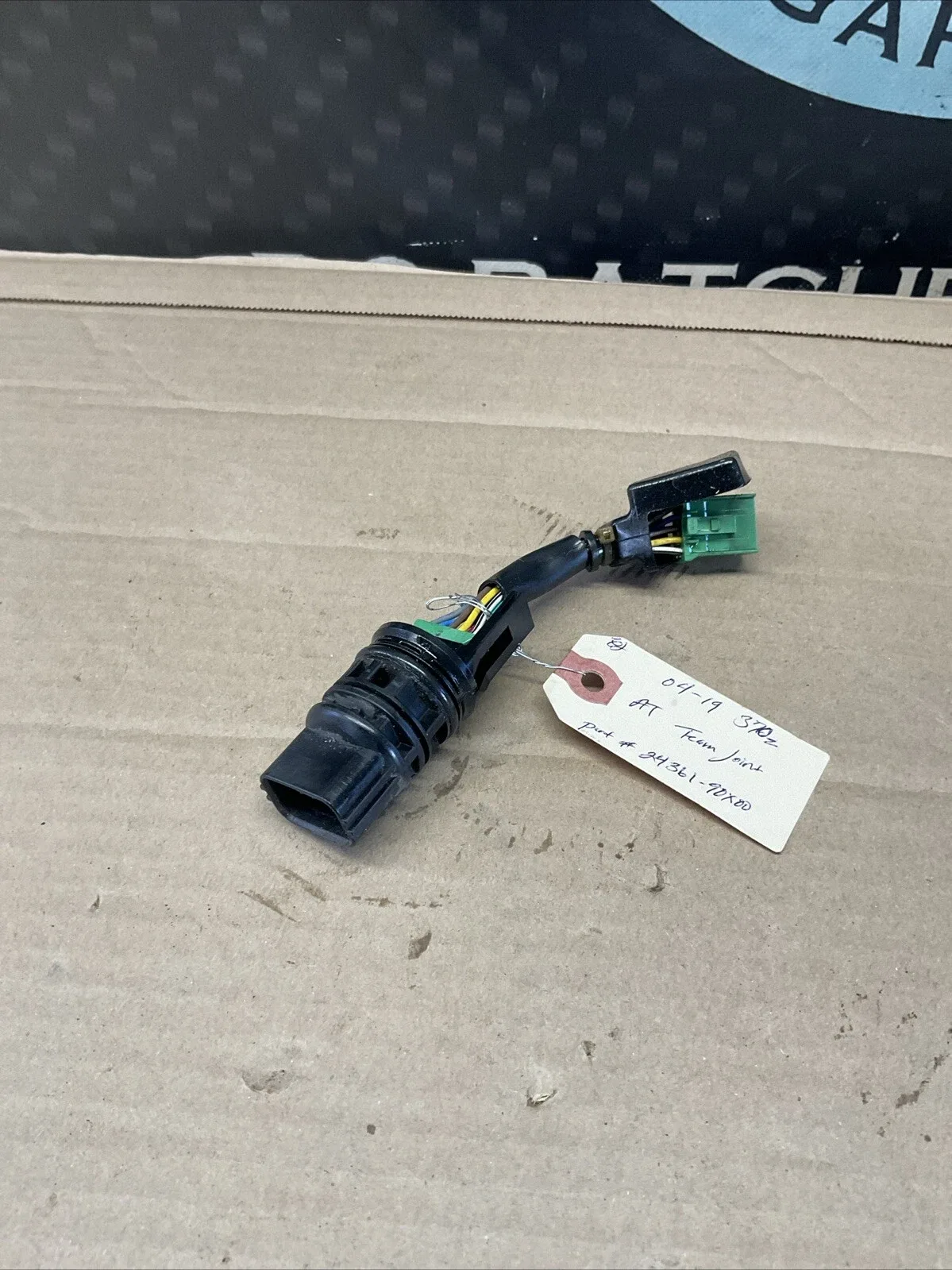 2009-2019 Nissan 370Z Automatic Valve Body/Wiring Harness Plug 24361-90X00 image 2