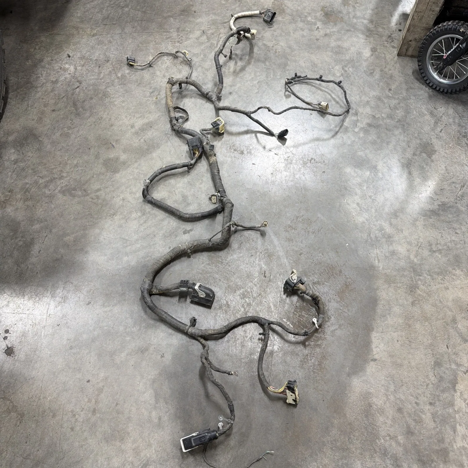 OEM Mopar 2016-24 Ram 2500/35 6.7L 68RFE Transmission Wiring Harness P68244119AC