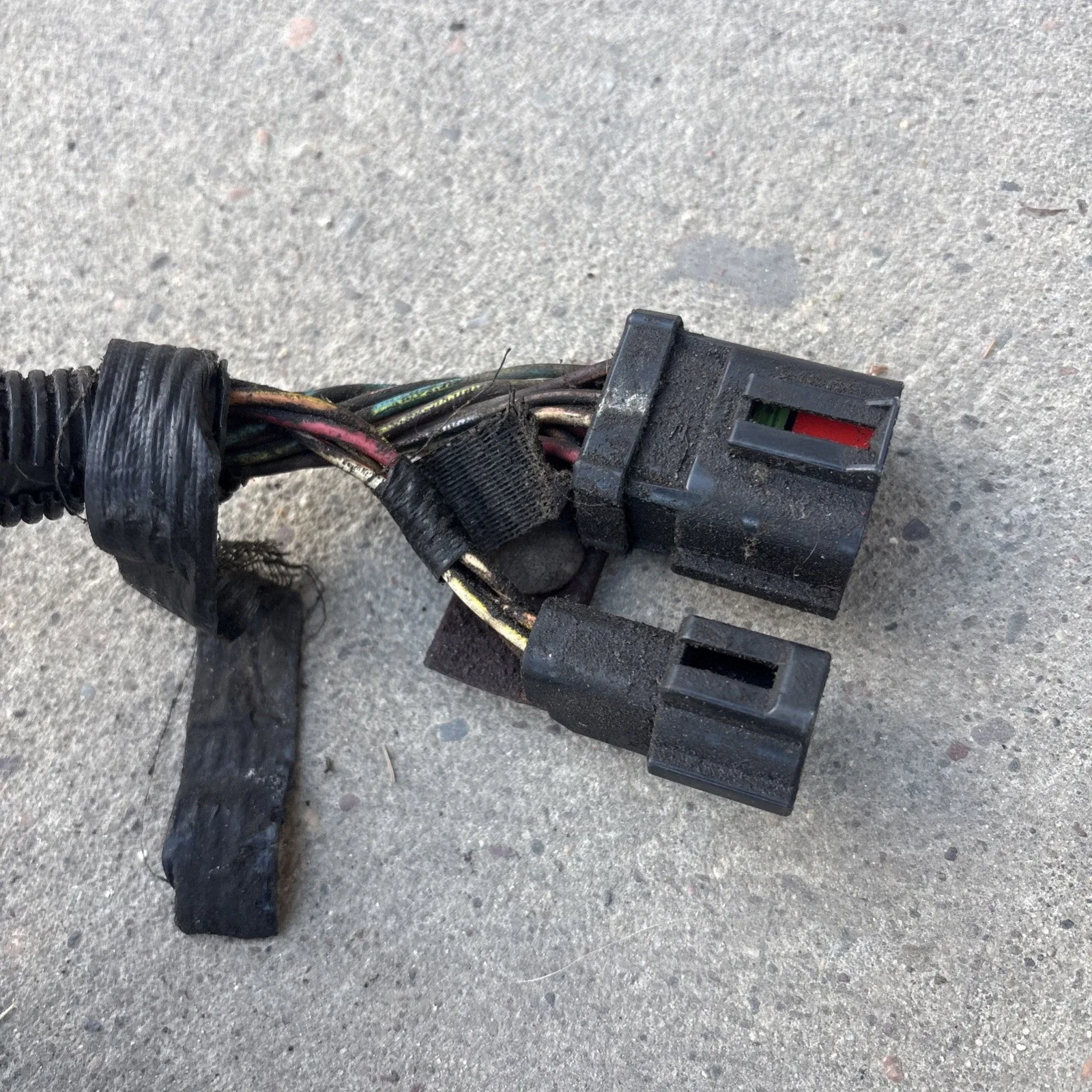 1992-1997 Ford F150/F250/F350 & Bronco E4OD Transmission Wiring Harness image 3