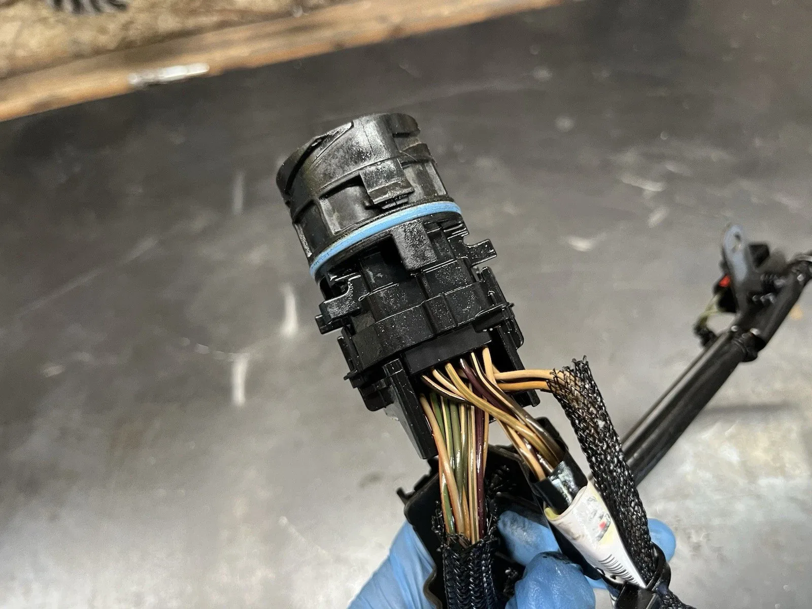 2013-2020 Ford C-Max / Fusion & Lincoln MKZ Hybrid Transmission Wire Harness Sensor image 3