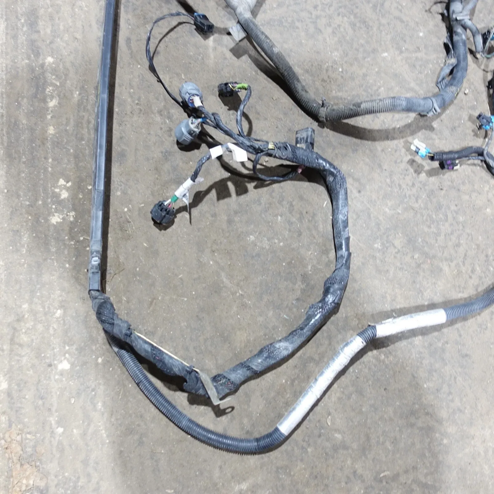 2001 Chevy Corvette Automatic Transmission Wire Harness Loom image 2