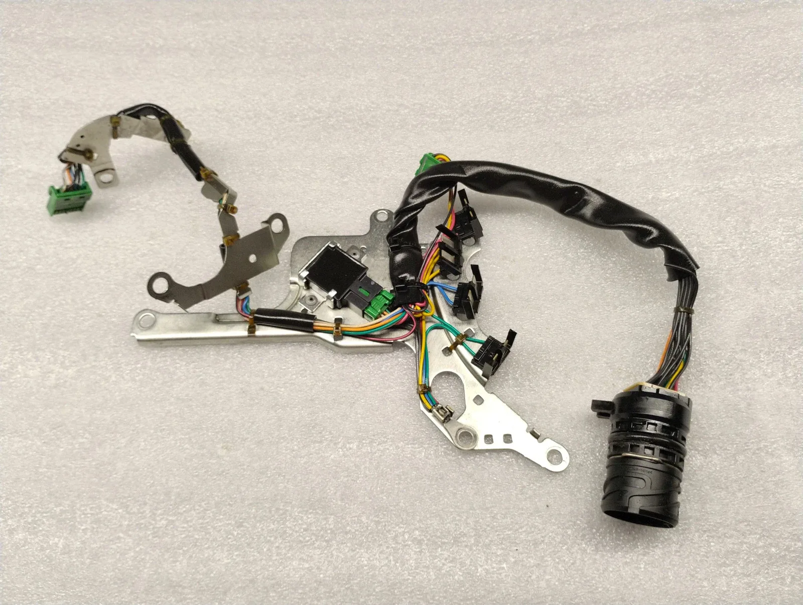 Internal Wire Harness Connector JF009E RE0F08B CVT Nissan Cube 1.8L 2010-2014