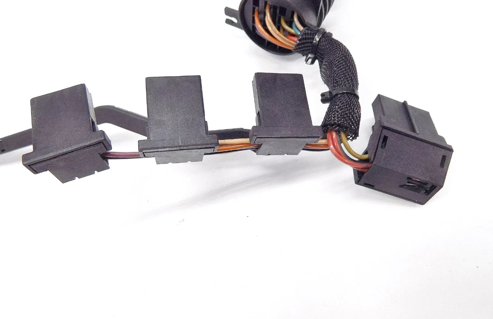 Clean Ford 4R44/55E/5R44/55E Internal Harness 95GT-14A624 AB image 3