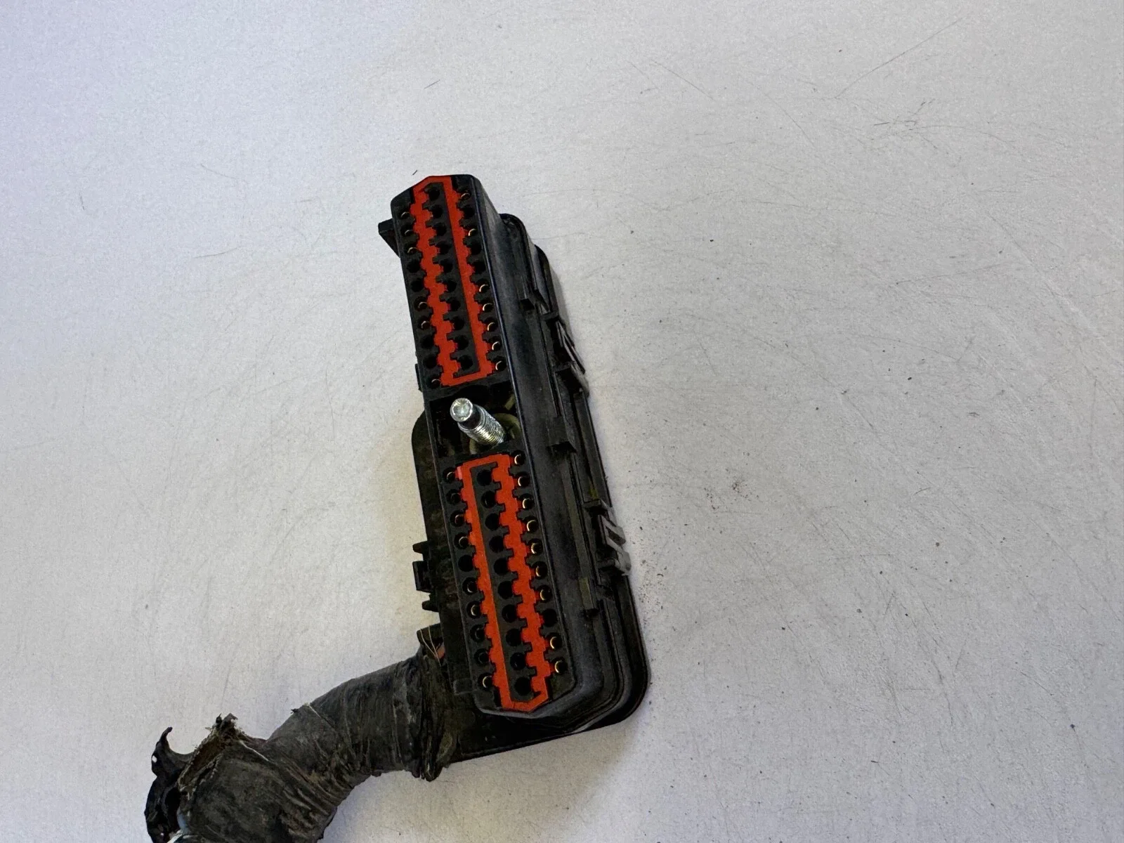 2001 Chrysler PT Cruiser 4 Cyl 2.4L TCU WIRING HARNESS PLUG CONNECTOR OEM. image 4