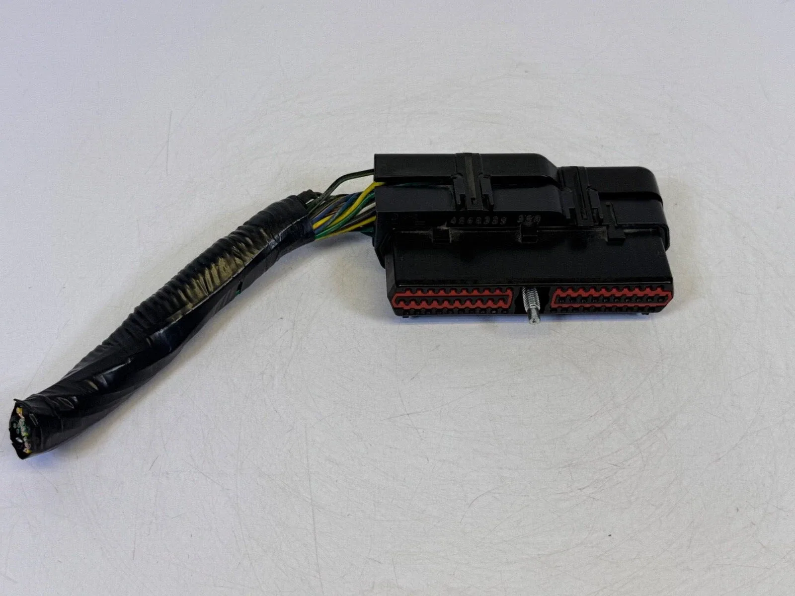 2001 Dodge Caravan SE 3.3L V6 WIRING HARNESS PLUG CONNECTOR OEM.
