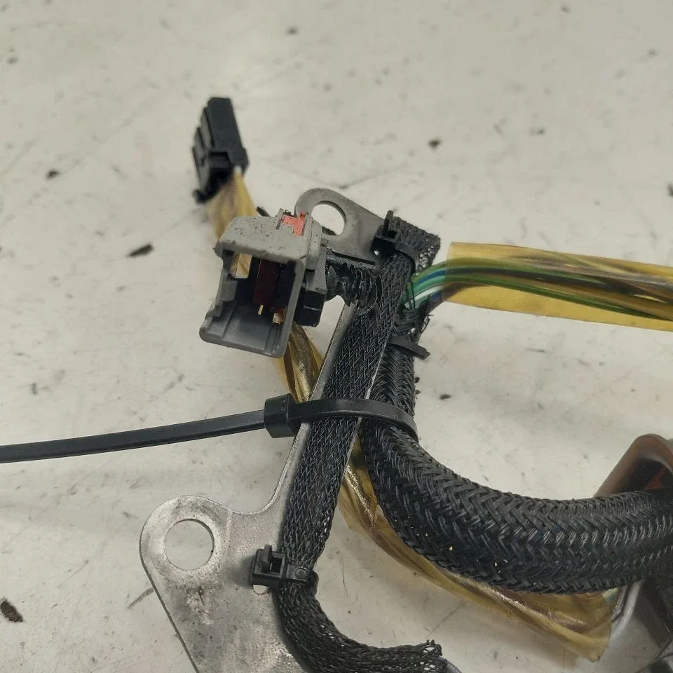 Ford Escape Inside Transmission Wire Harness  2020 2021 2022 image 2