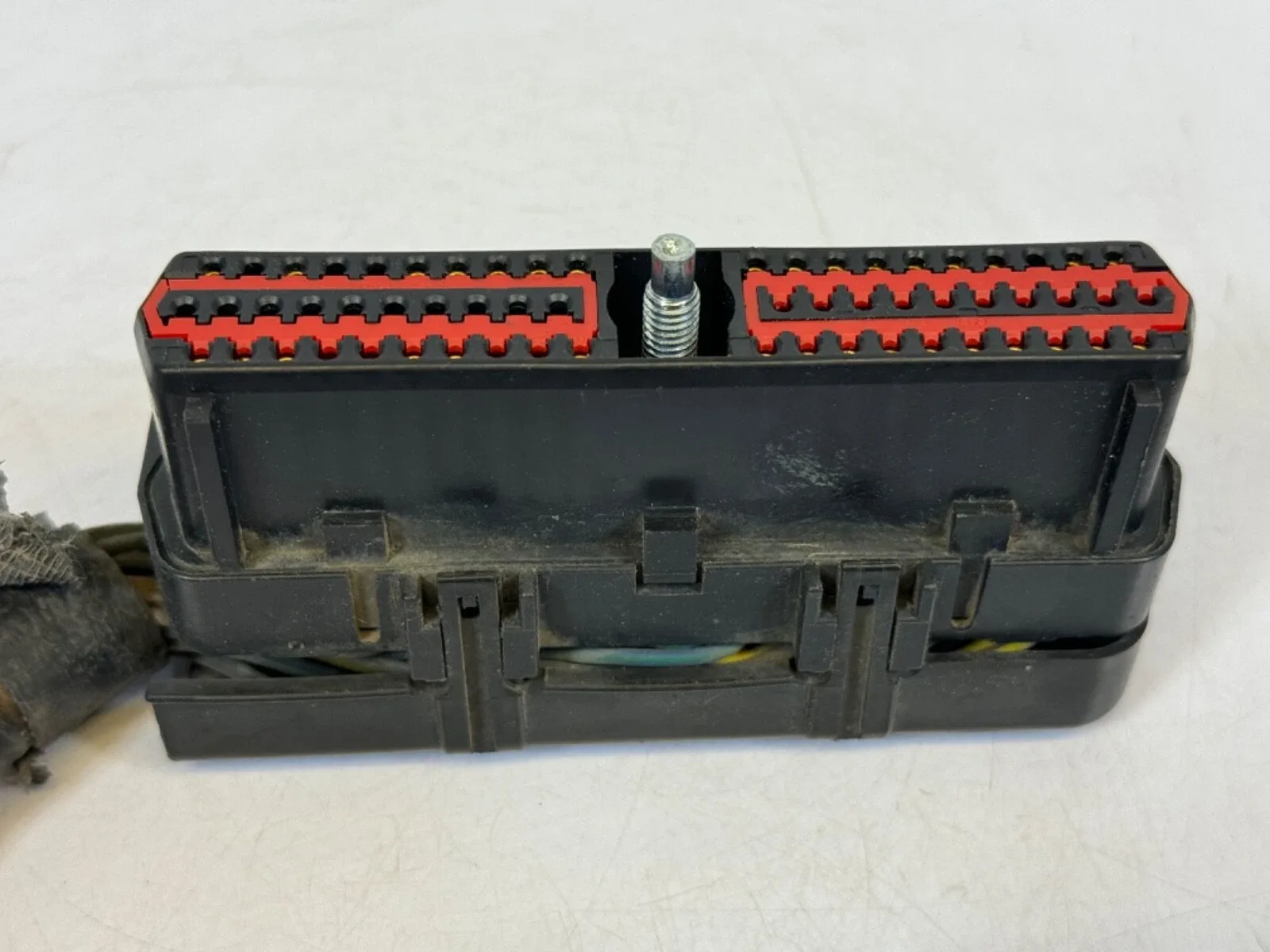 2002 Dodge Grand Caravan 6 Cyl 3.3L TCU WIRING HARNESS PLUG CONNECTOR OEM. image 2