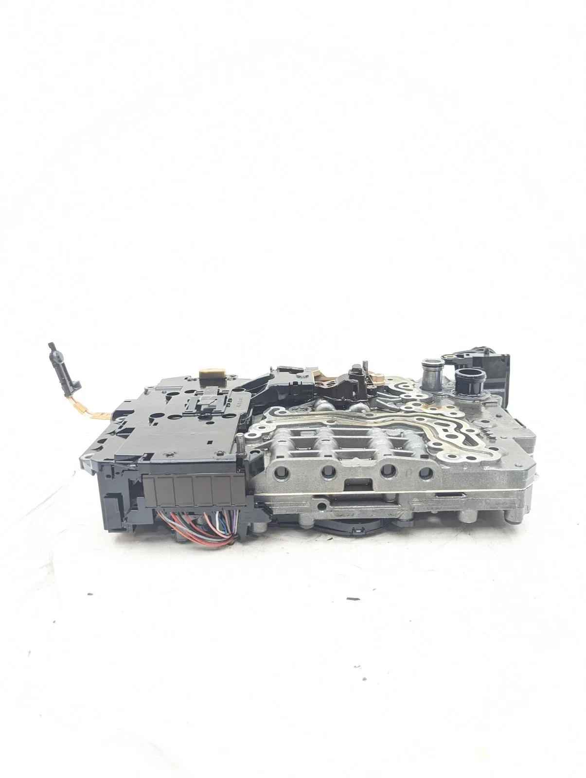 2012 Audi A7 Quattro Transmission Valve Body Mechatronic 4G0927158E image 3