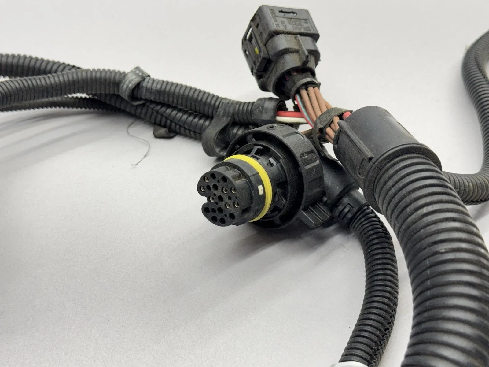 2014-2016 BMW M235i 6-Cyl Wiring Harness for Automatic Trans OEM image 4