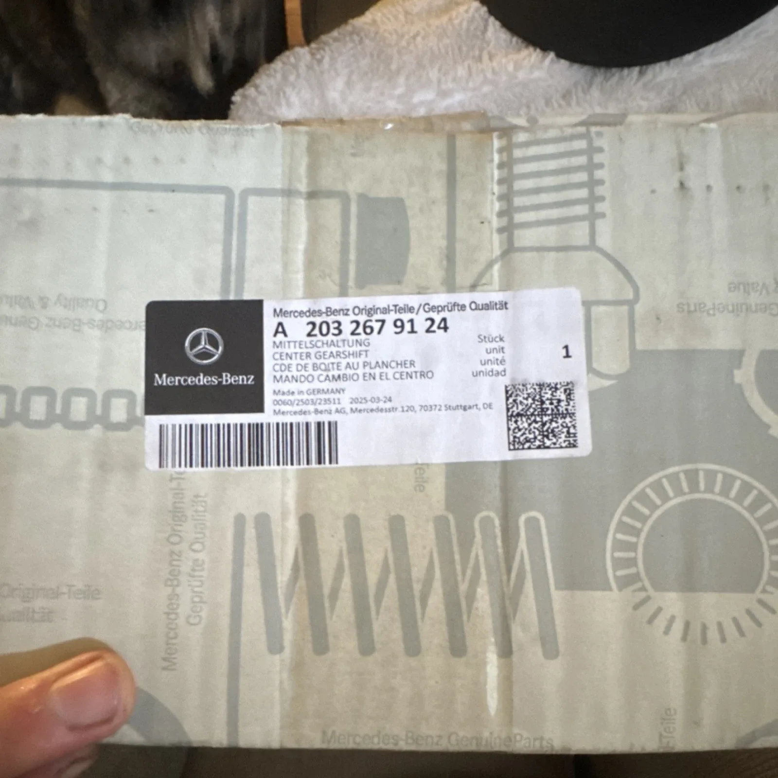 Genuine Mercedes-Benz Center Gearshift 203-267-91-24