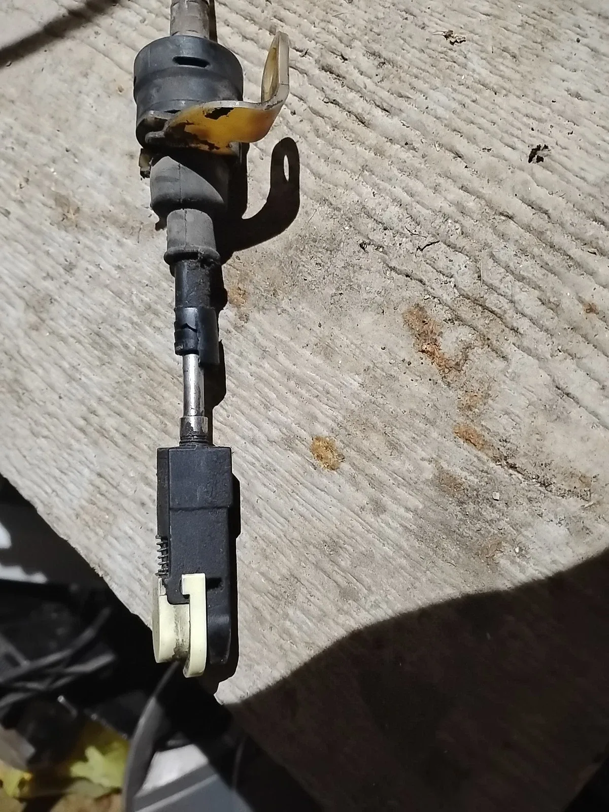 2013-2015 FORD FUSION 2.5L SE TRANSMISSION SHIFT LEVER LINKAGE