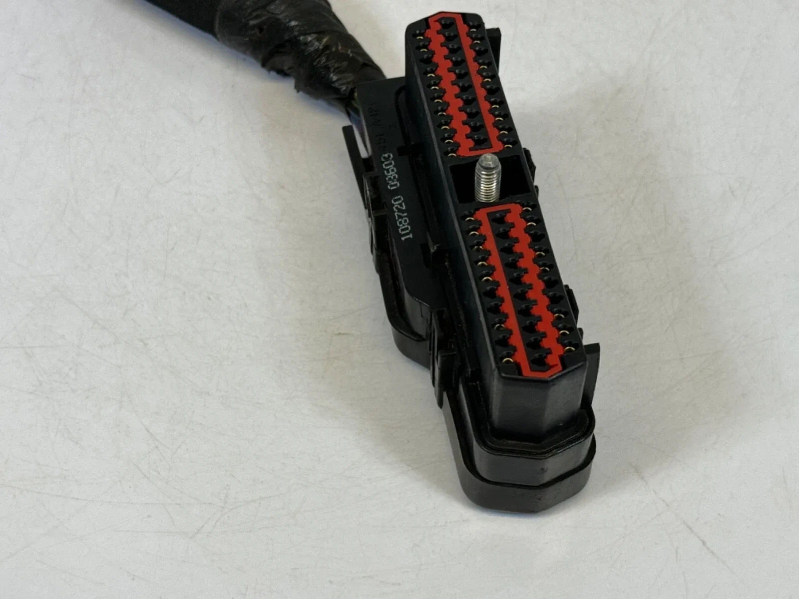 2003 Jeep Liberty 3.7L V6 4x2 TCU WIRING HARNESS PLUG CONNECTOR OEM. image 3