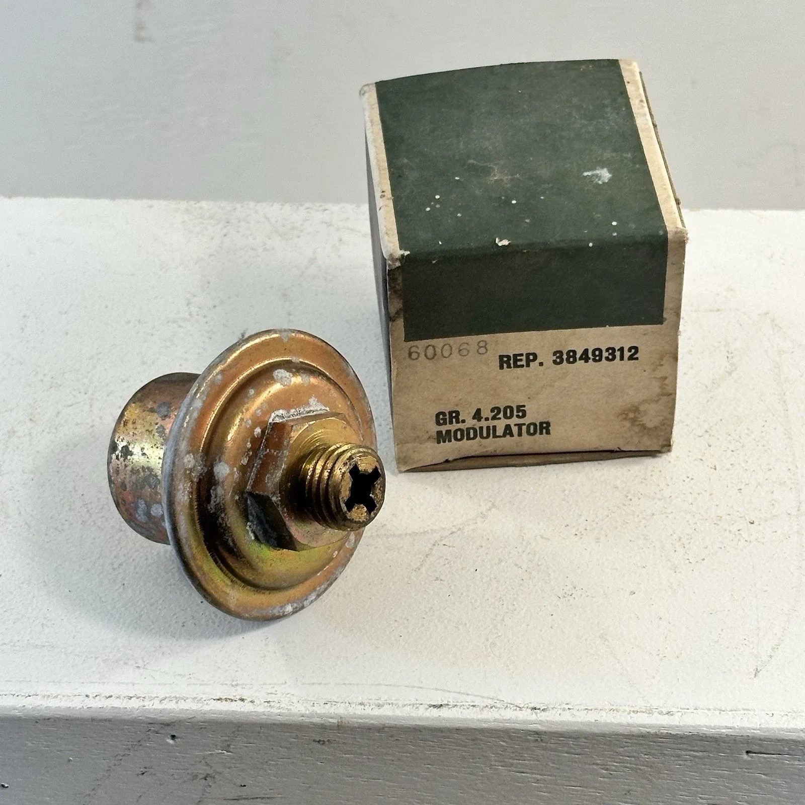 New OEM GM 3849312 Transmission Modulator 1963-73 Chevy Chevelle Corvette Nova
