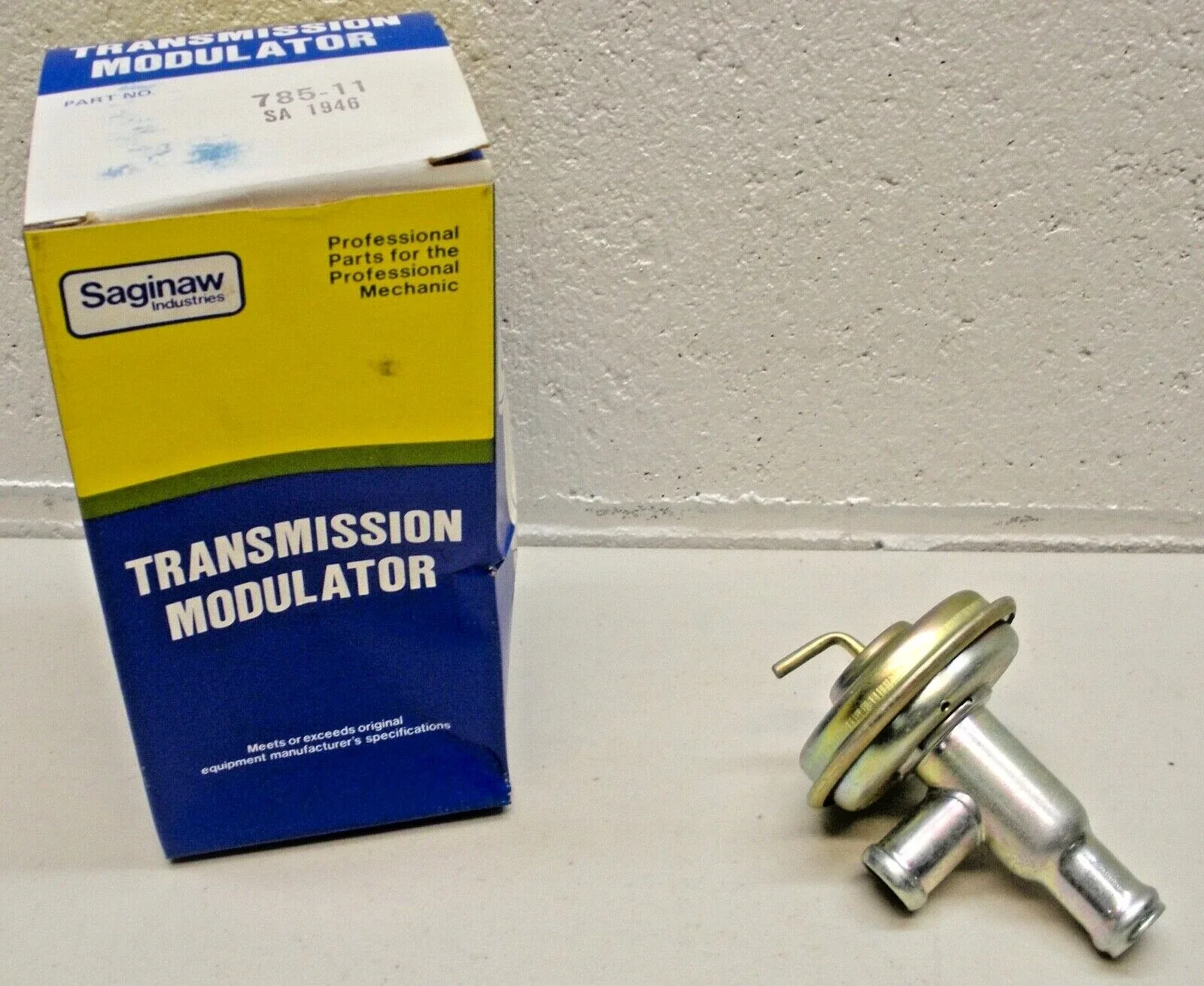 785-11 Saginaw Transmission Vacuum Modulator xref. # SA-1946