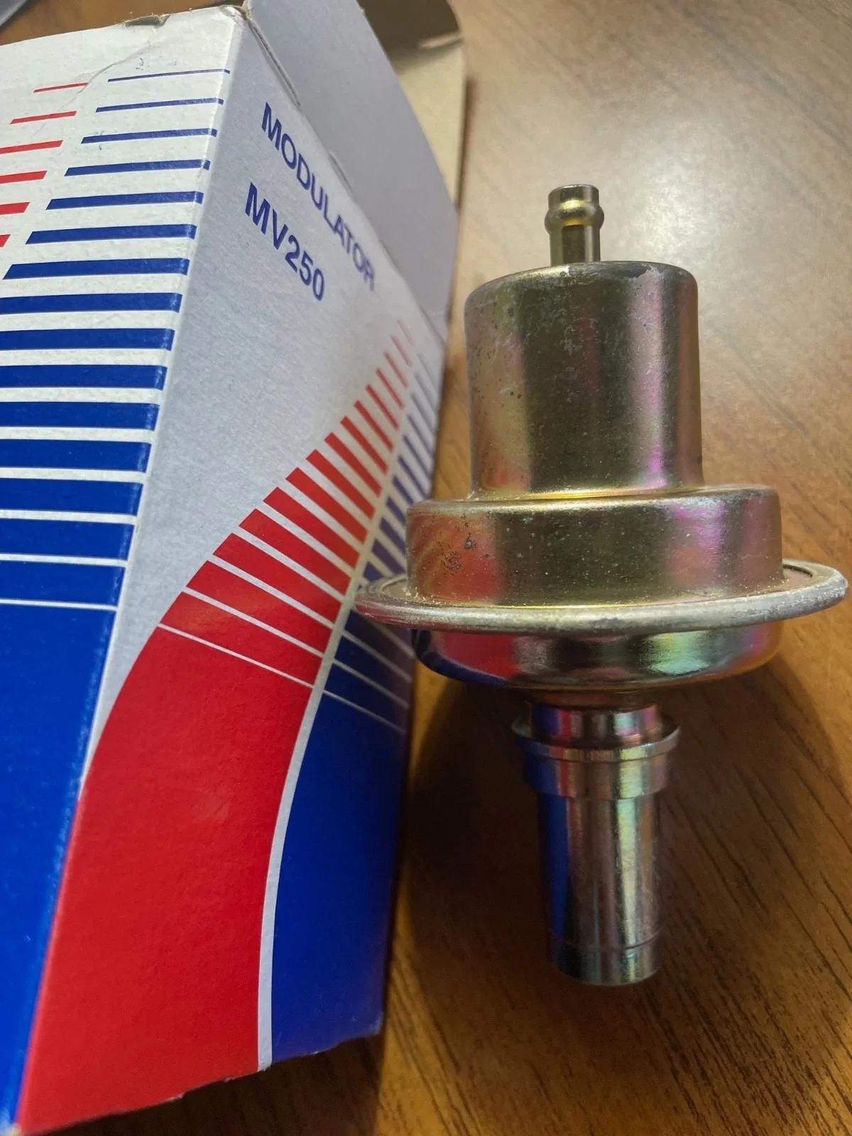 Purolator MV250 Automatic Transmission Vacuum Modulator Valve Brand-New NOS